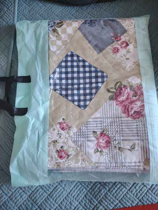 Продам ковер размер 120*180