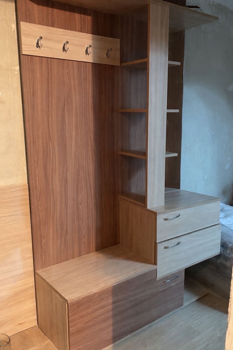 Мебель для прихожей б/у