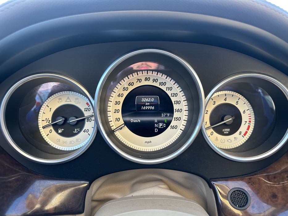 Mercedes-Benz CLS 550 V8