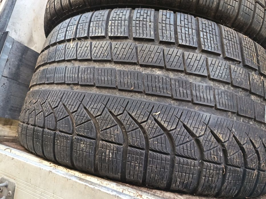 Anvelope MS iarna 285 35 21 pirelli 2024