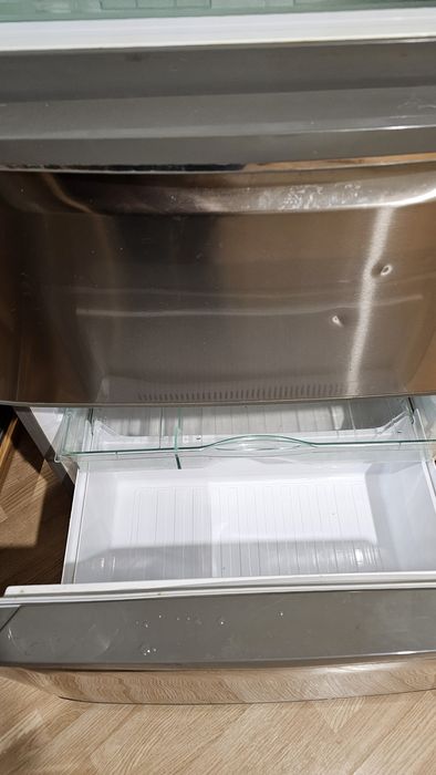 Продам холодильник PANASONIC