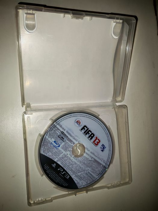 GTA V для ps3 FIFA 13 Uncharted 3