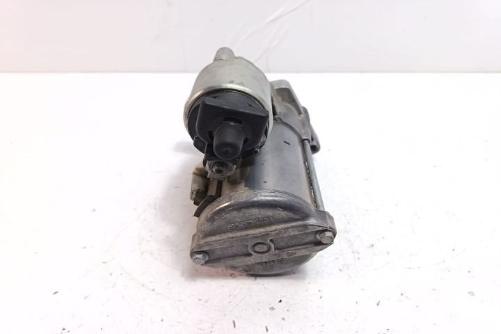 Electromotor 233003759R Dacia Logan a 2-a generatie (facelift)