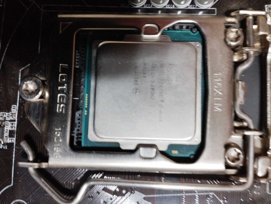 Gigabyte GA-h81m-s2v socket 1150 плюс процесор Intel® Core™ i5-4460