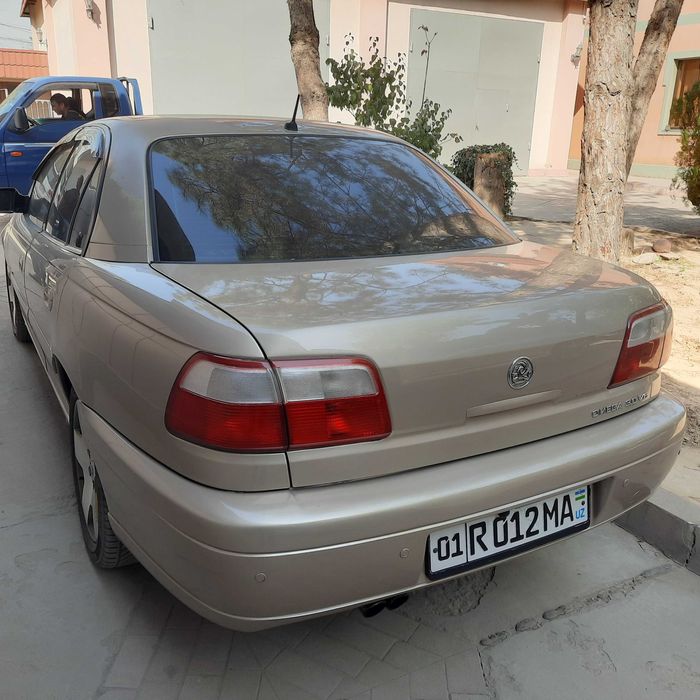 Opel Omega B, 3.0 2000г.