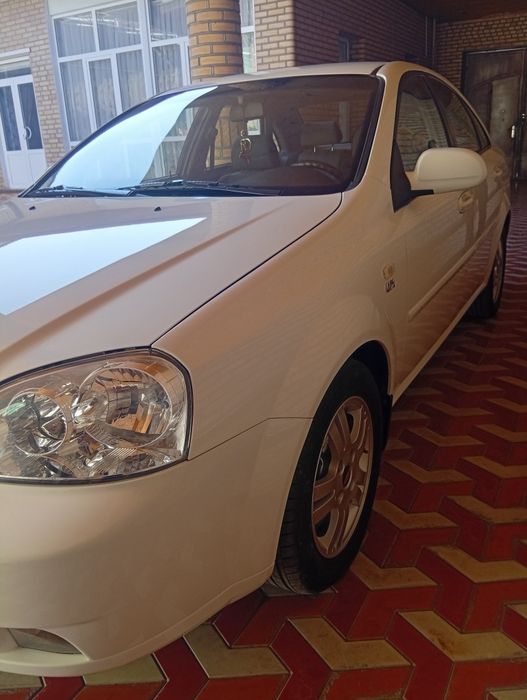 Lasetti 2012 sotiladi