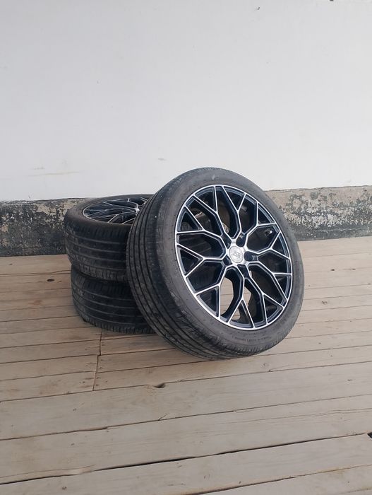 Жаздық аяқтар сатылады.