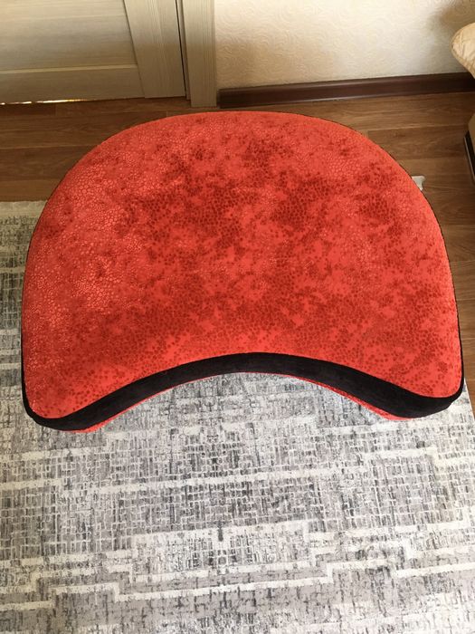 Продам пуфиу