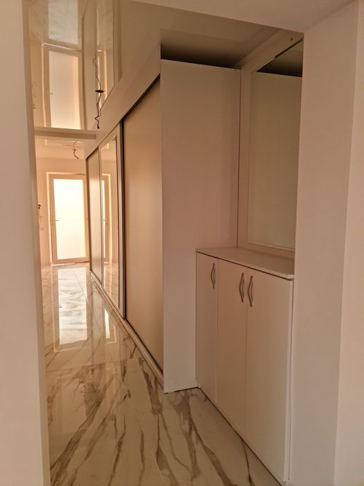 Vand casa cu etaj ocupabila imediat