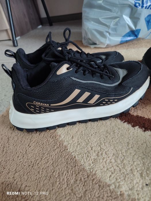 Продам обувь на мальчика