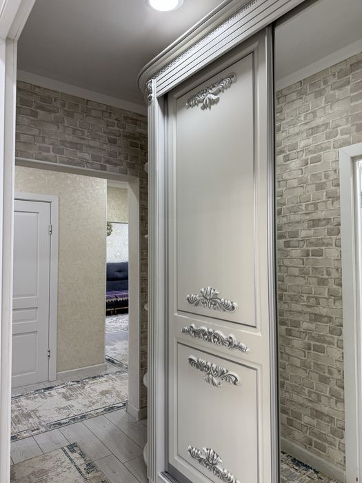 4 ком квартира продам