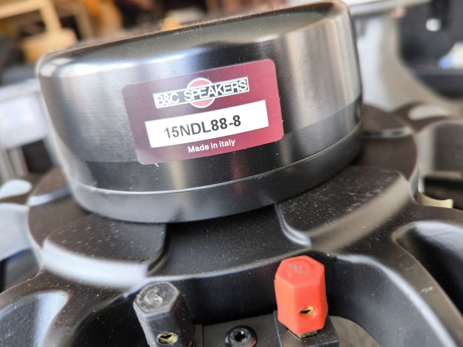 Sistem Boxe + Basi Martin Audio F15  S18. Nu! RCF Dynacord