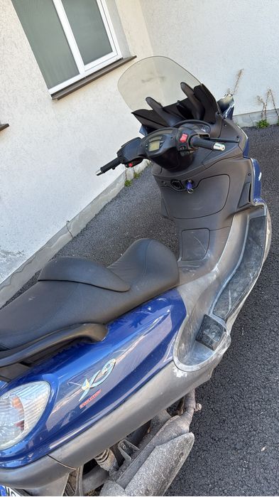 Vând scuter sau schimb cu masina