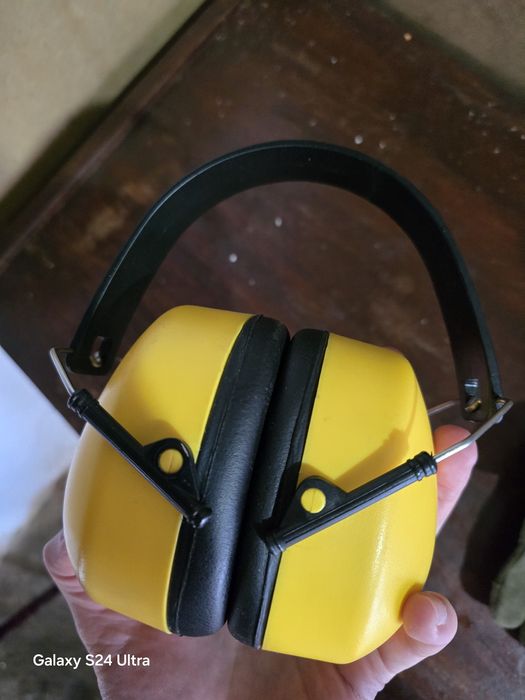 Шлемофони за продажба