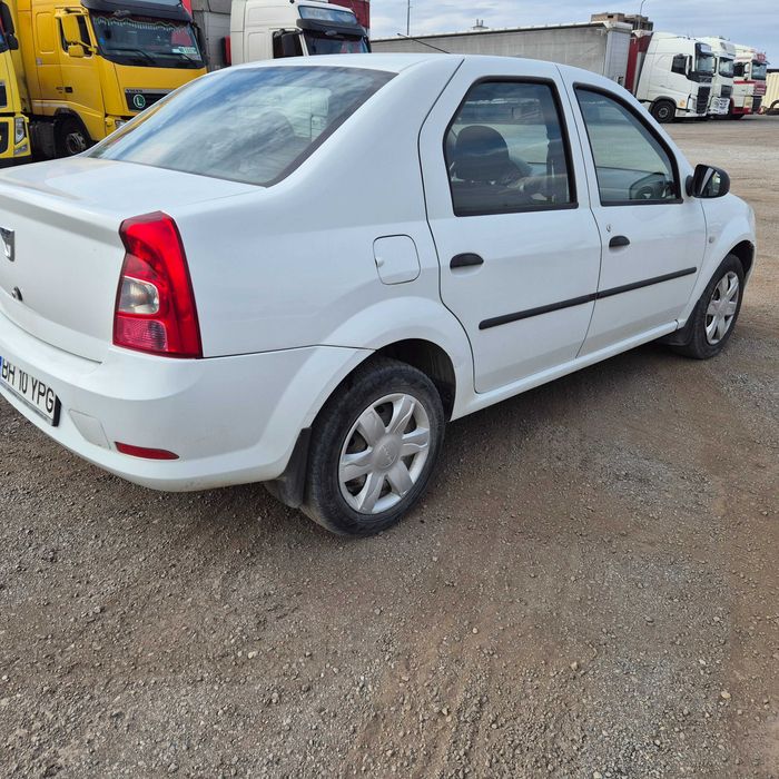 DACIA Logan 2011 — imagine 5