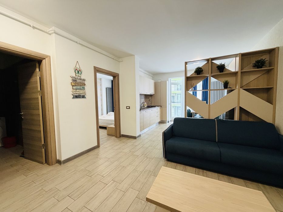 Alezzi Resort  Mamaia Nord  Cazare la Mare