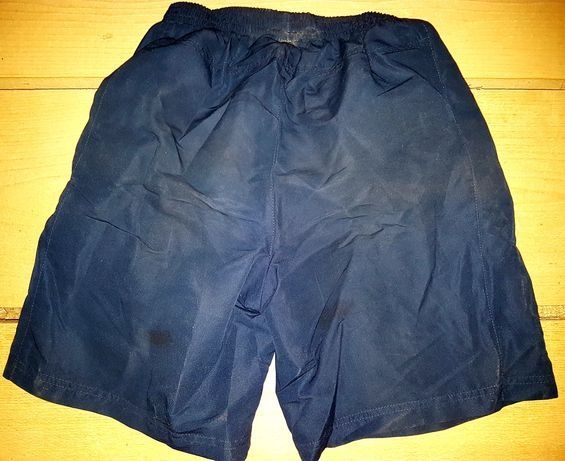Pantaloni scurti originali Umbro S-M (2 modele)