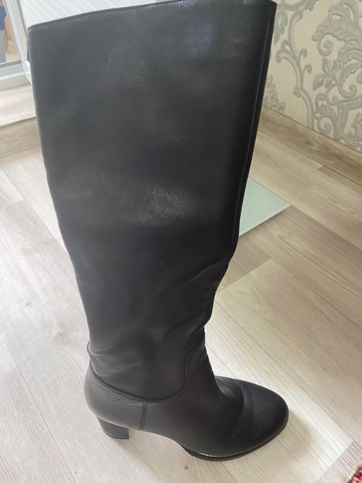 Туфли и сапог. Новый