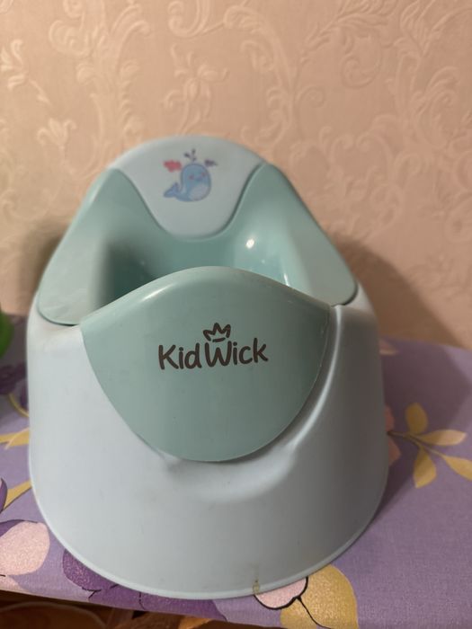 Горшок детский………..