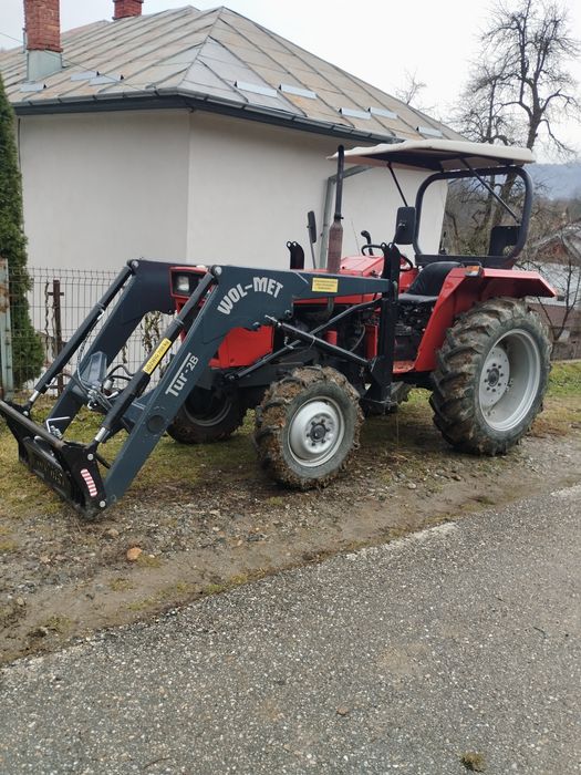 Tractor Massey Fergusson