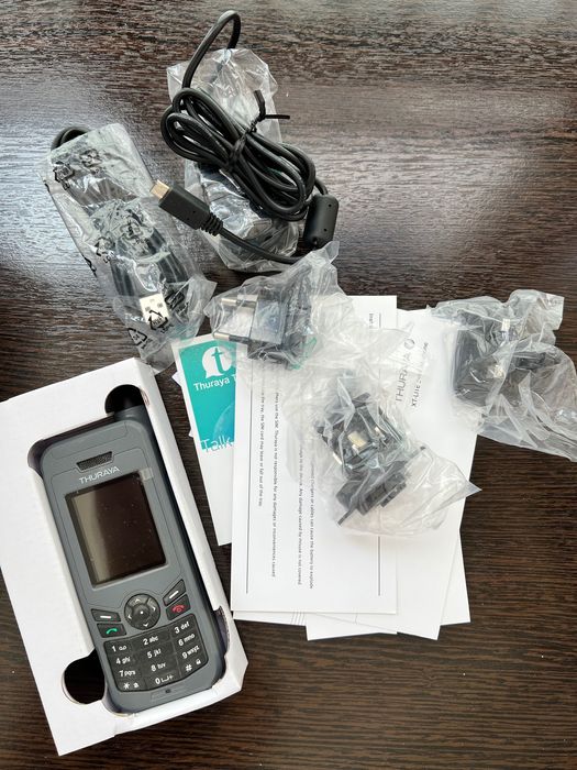 Спутниковый телефон Thuraya XT-Lite