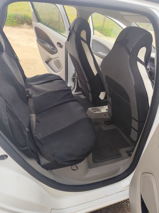 Електрическо Рено зое 2016год.