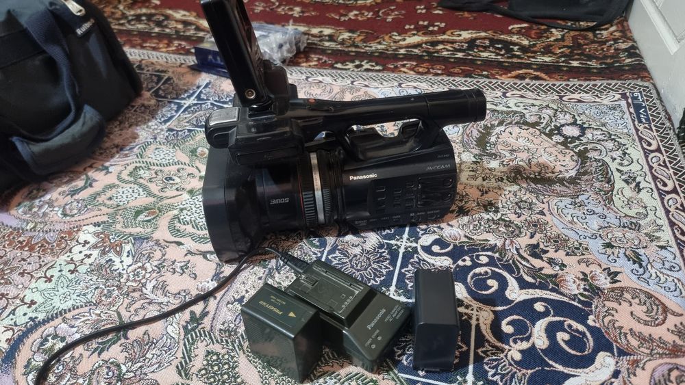 Panasonic AG-AC90