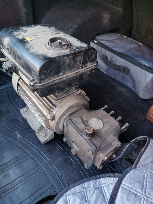 Продам электродвигатель