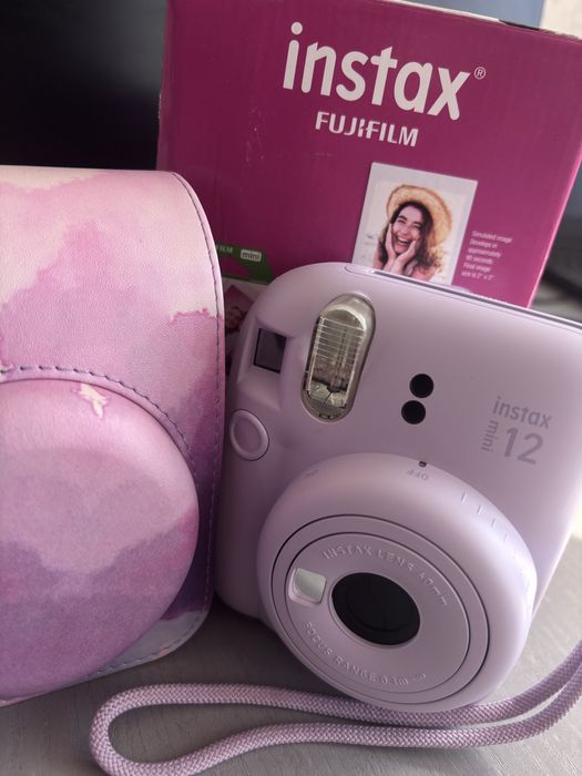 Instax Mini 12 новый + чехол в подарок +