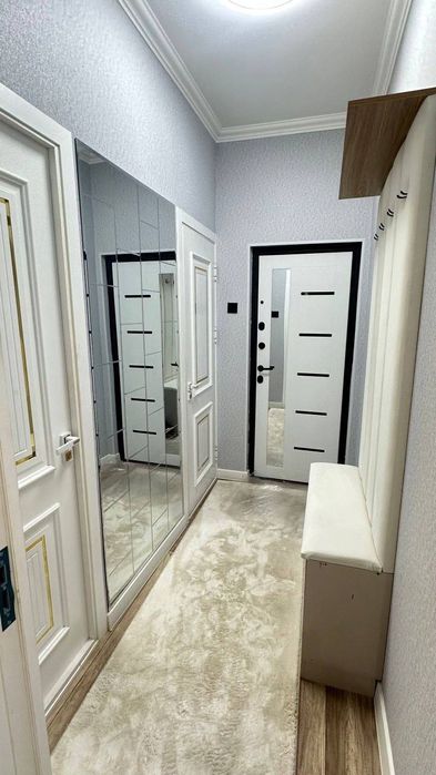 Чиланзар -19 квартал 2-х комнатная, возможна ИПОТЕКА