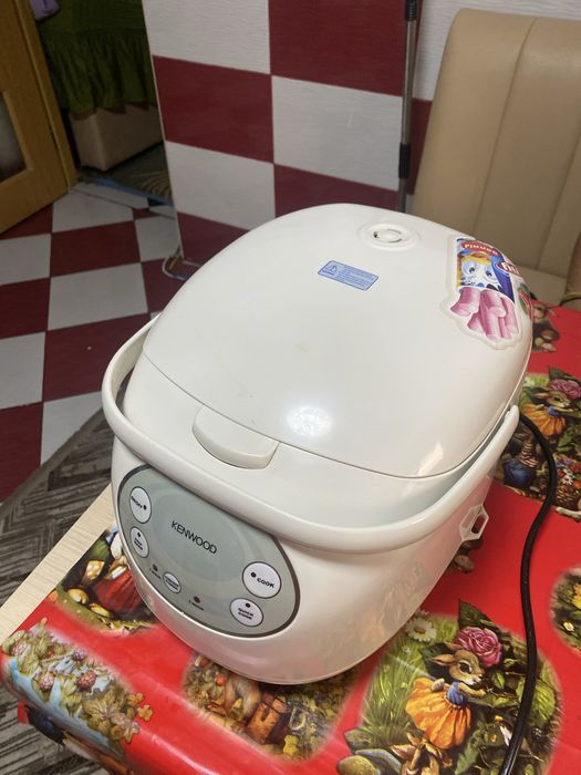 Multicooker / Rice Cooker Kenwood – stare bună