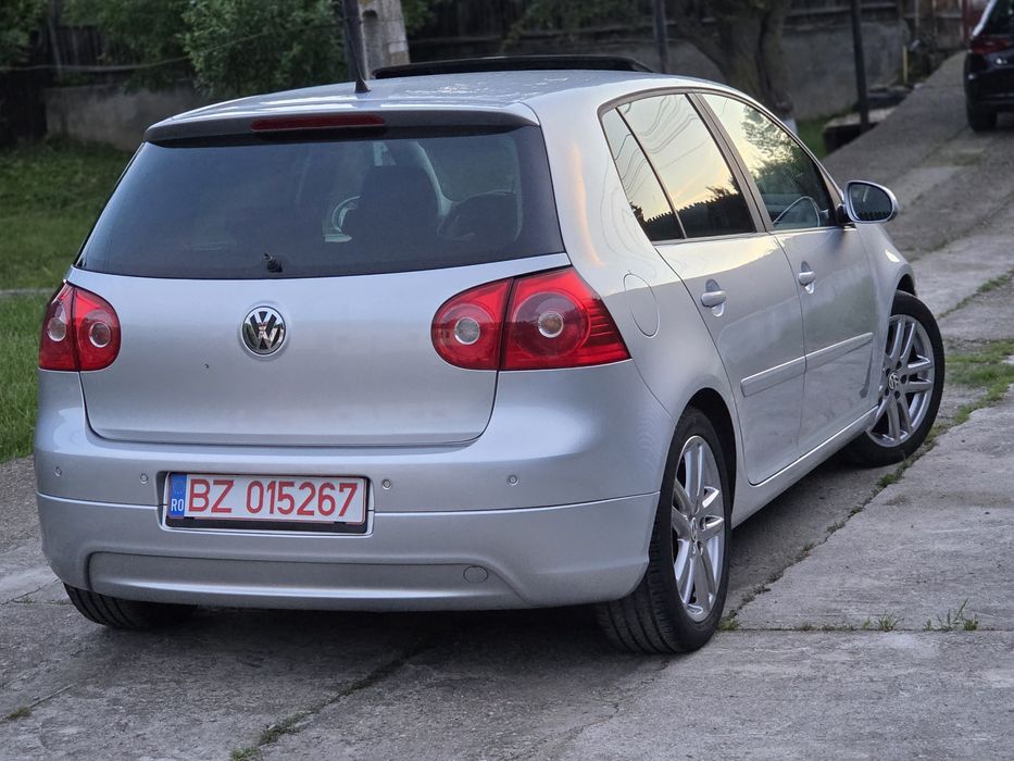 Vw golf 5 model GT