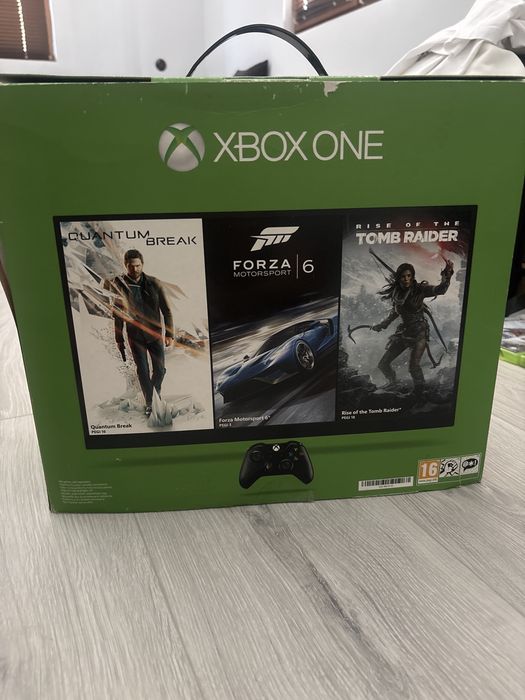 Конзола Xbox One + контролер!
