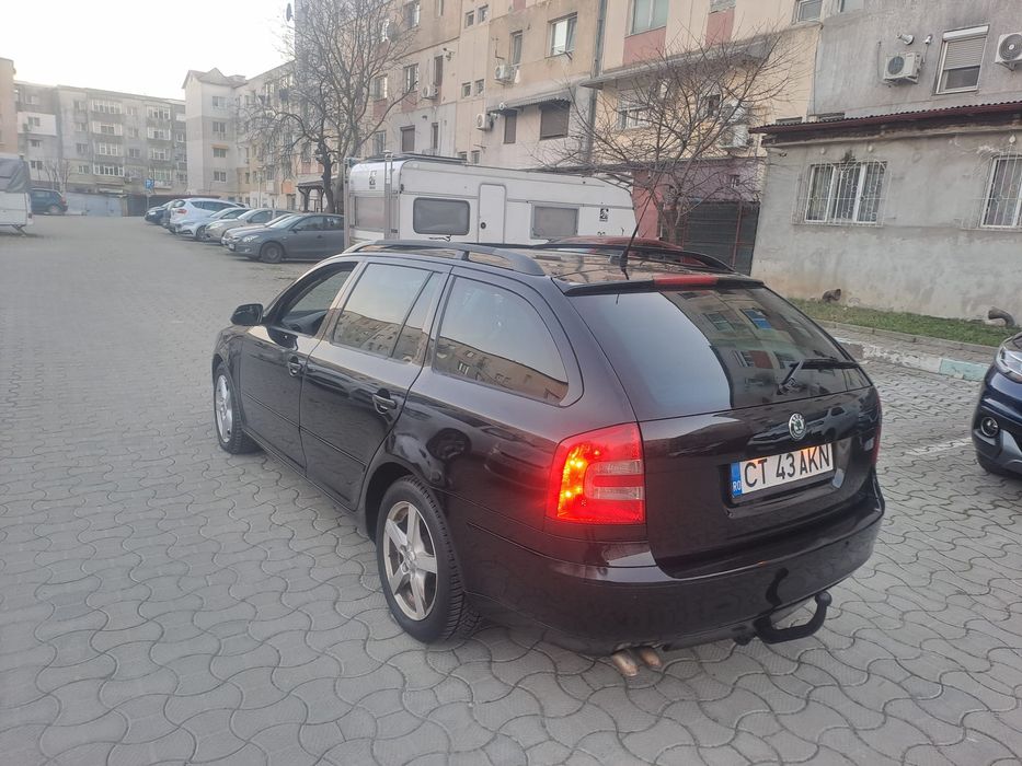 Skoda Octavia 2 an 2008 motor 2.0tdi cutie Automata DSG extra FULL