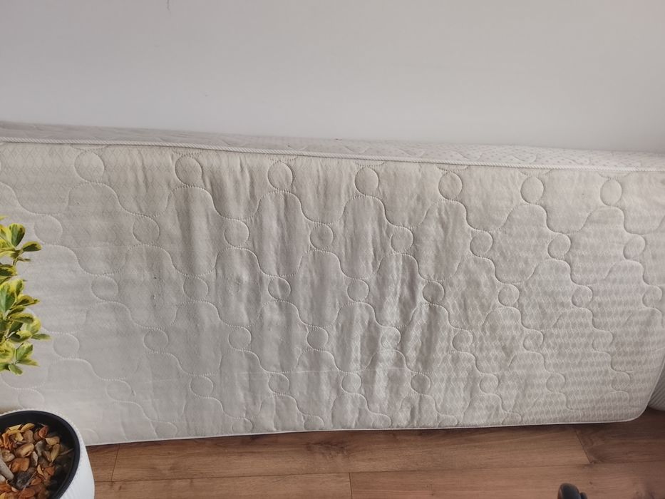 Подарявам матрак 80/190