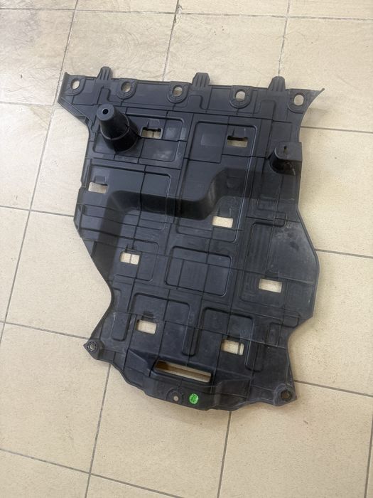 Продам защиту Чанган CS55plus
