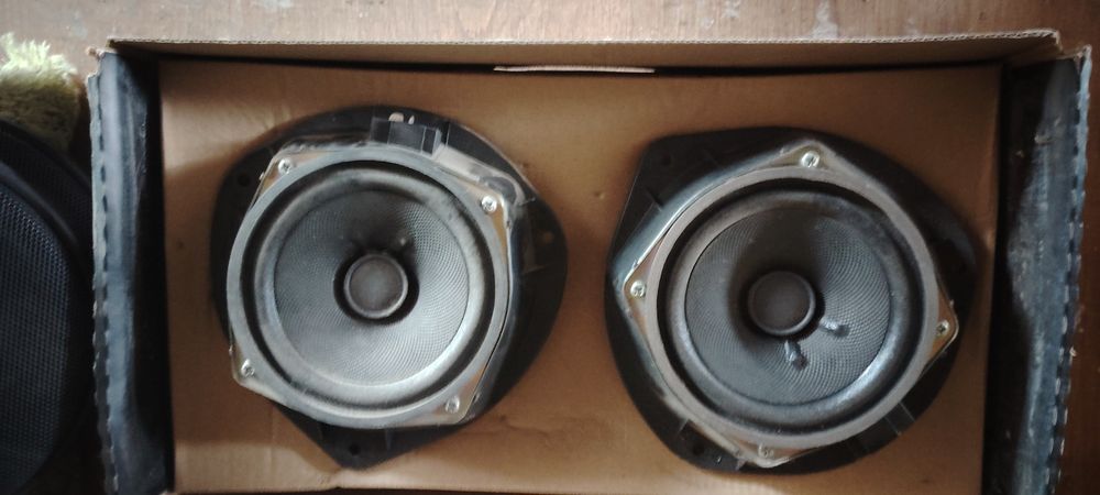 Авто калонка бар