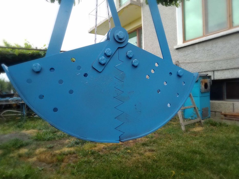 Грайферна кофа за почистване на кладенец / кладенци и водоеми