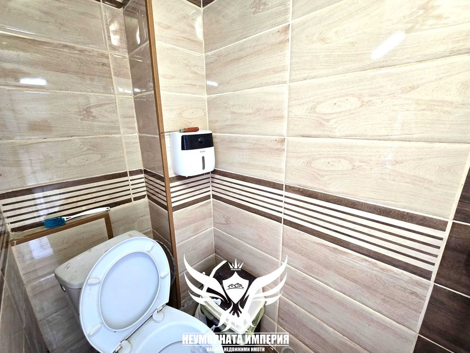 Продавам тристаен апартамент с площ от 68кв.м. на първи етаж с 1/2 от двор 315кв.м. в гр.Асеновград, квартал Зъбче - снимка 9