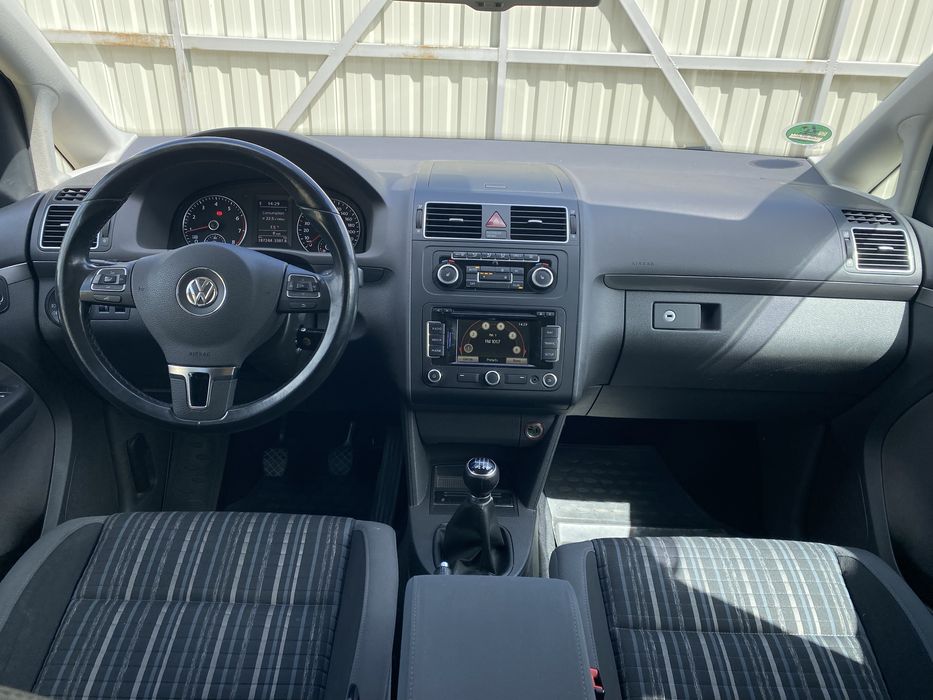 Volkswagen Touran Cross 1.4 tsi
