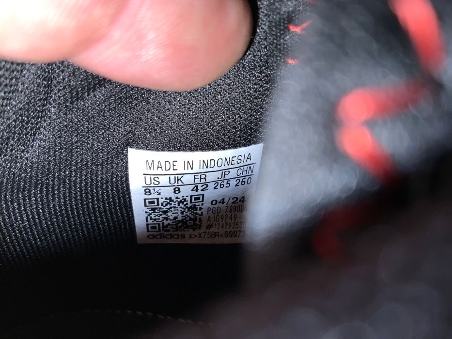 Adidas-оригинални маратонки 42 номер