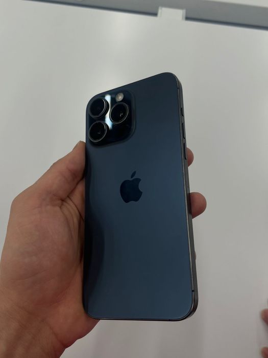 Продам айфон 15 про макс 256гб