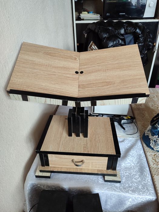 Lavh Qu'ron kitob o'qish uchun tortmali