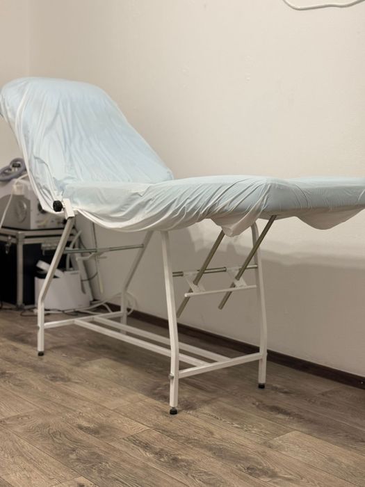 Продается кушетка в идеальном состоянии