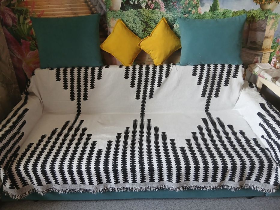 Срочно продам диван