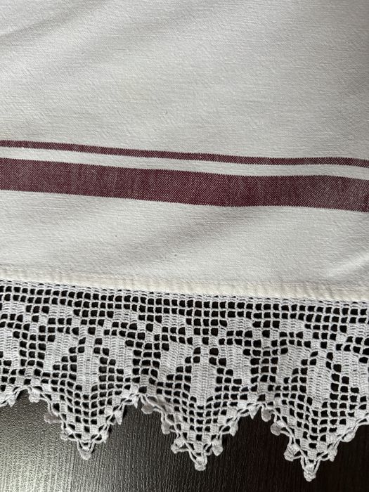 Fata de masa tesuta la razboi / fata de masa traditionala
