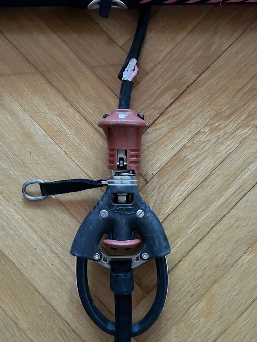 Kite Cabrinha 12m + bara