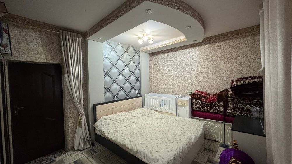 Uy  Sotiladi     Nazarbek Yoshleninchida