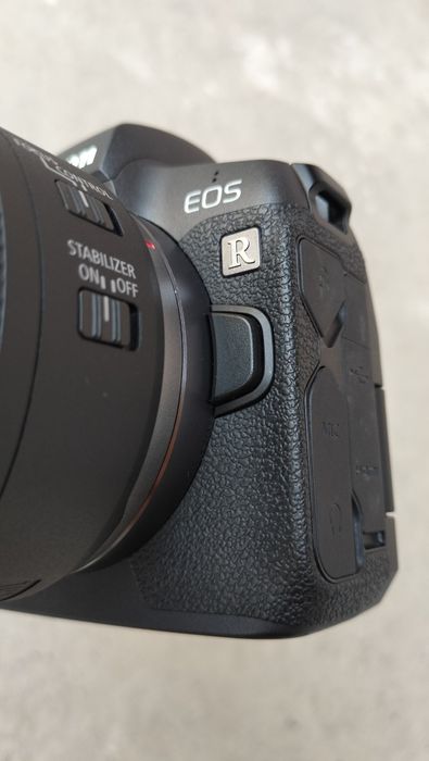 Yangi xolatda Canon eos R sotiladi Amerikadan keltirilgan