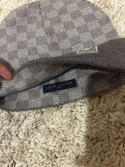 Caciula louis vuitton noua